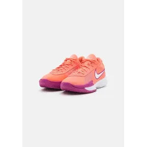 Nike G.T. Cut Academy Basketbalschoenen